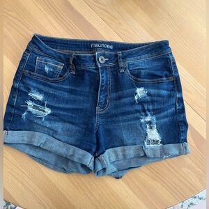Maurice’s mid-rise denim shorts size 5/6